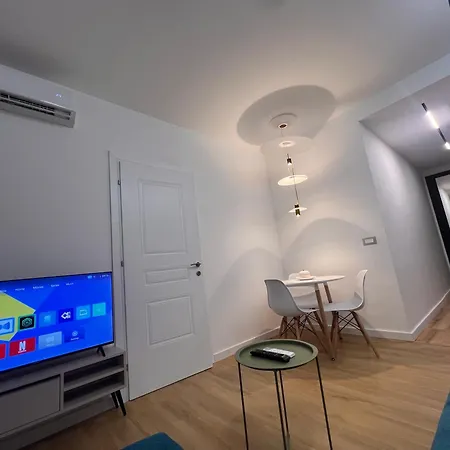 Mery Center 3* Tirana