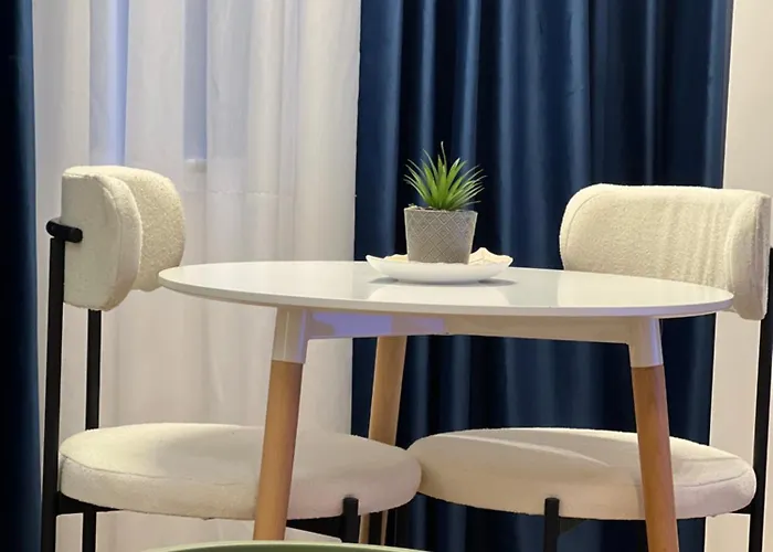 Mery Center Bed and Breakfast Τίρανα