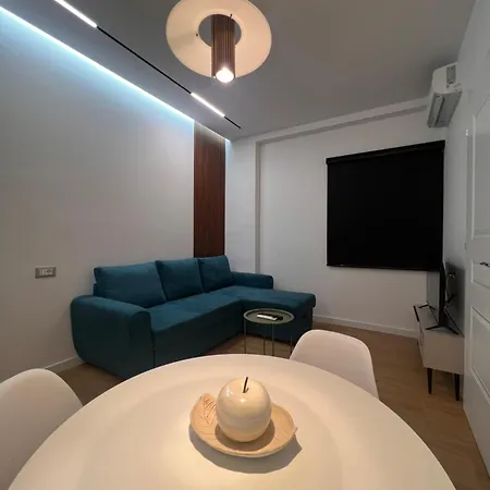 Mery Center By Superhost فندق مبيت وإفطار