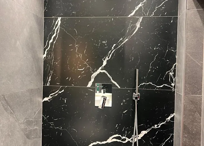 Nocleg ze śniadaniem Mery Center 3*